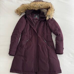 Vince Camuto Maroon Winter Jacket with Faux Fur Hood Size Medium